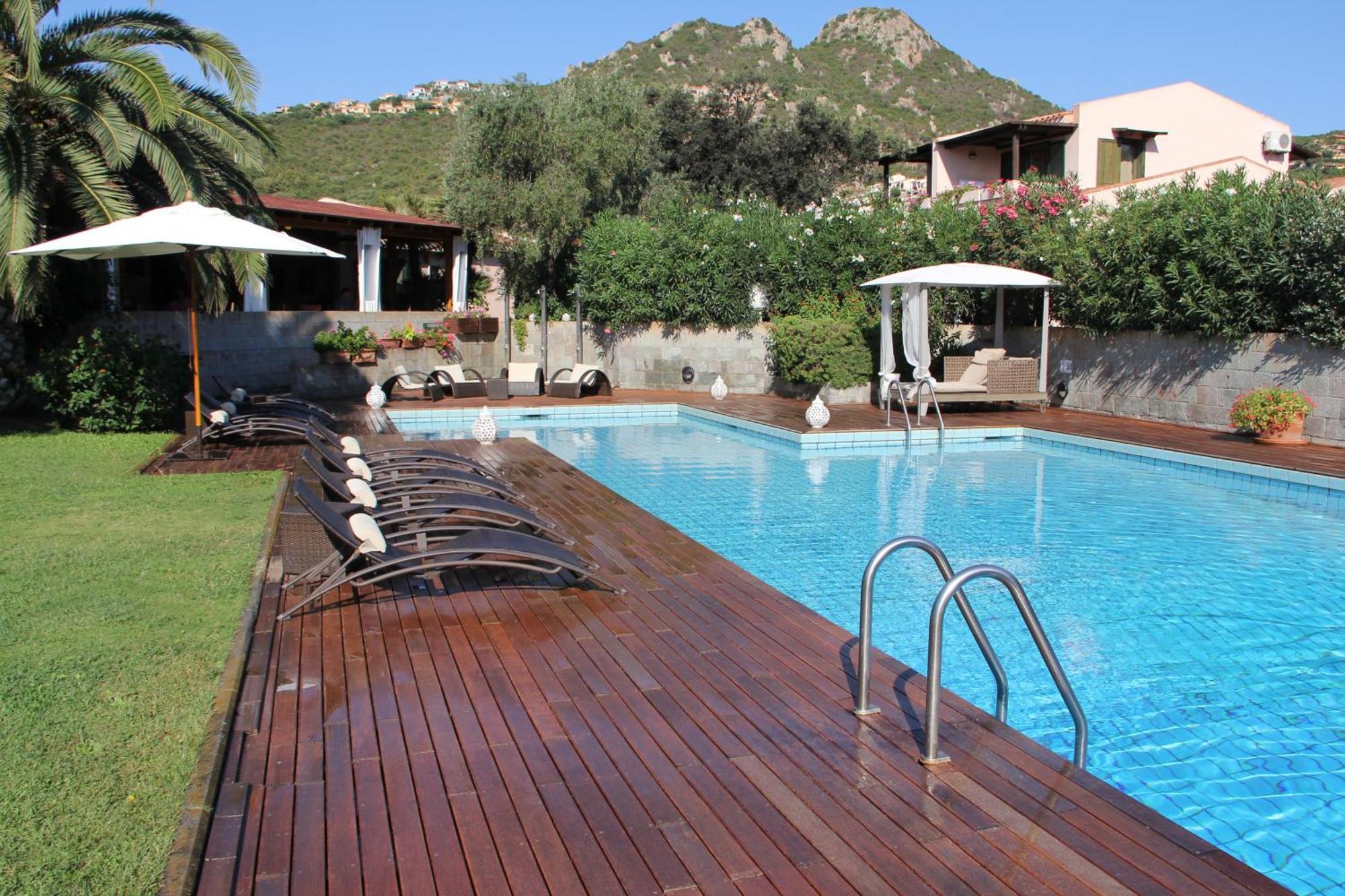 Hotel Albaruja