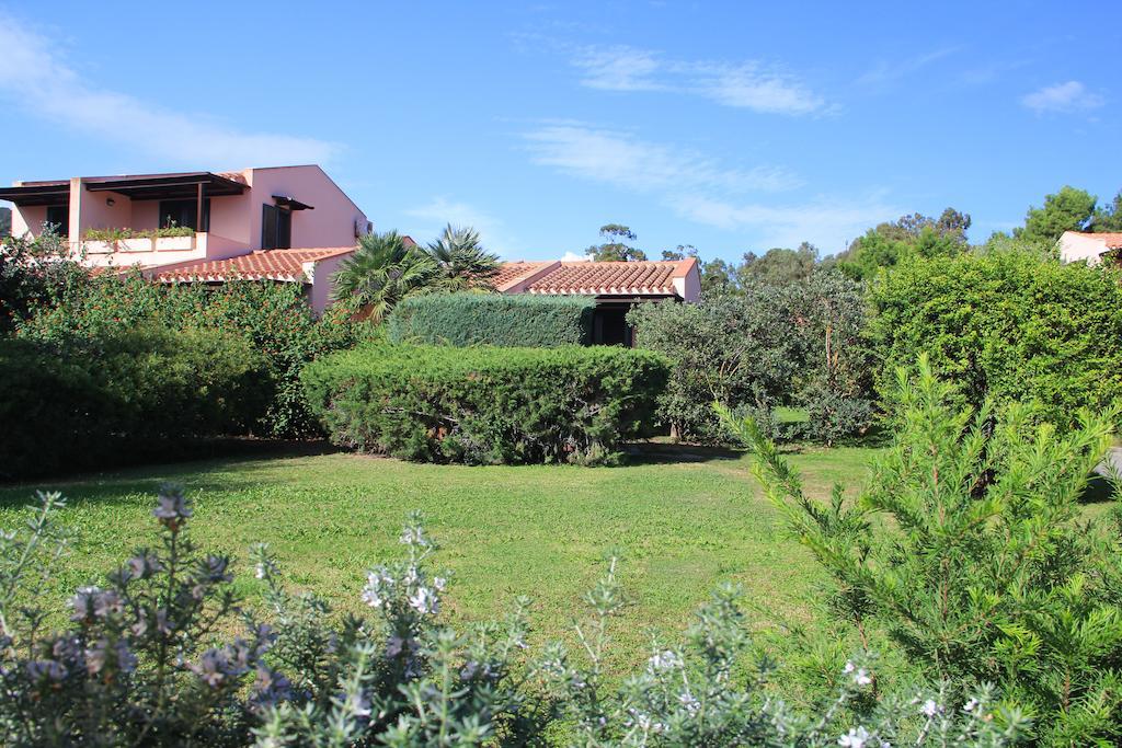 Albaruja Hotel